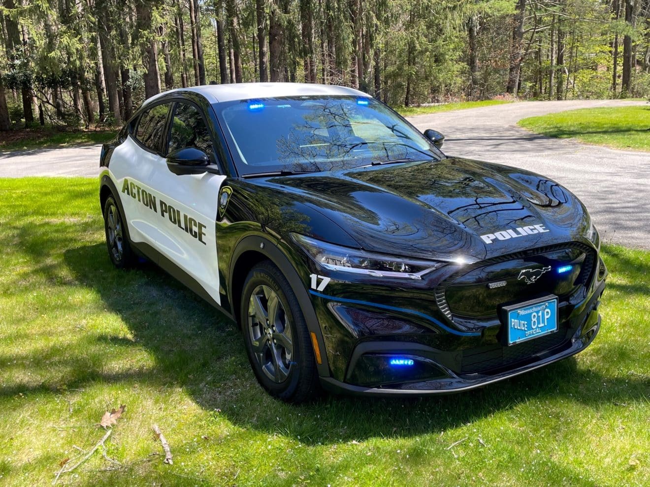 ACTON_EV-cruiser-1320x990